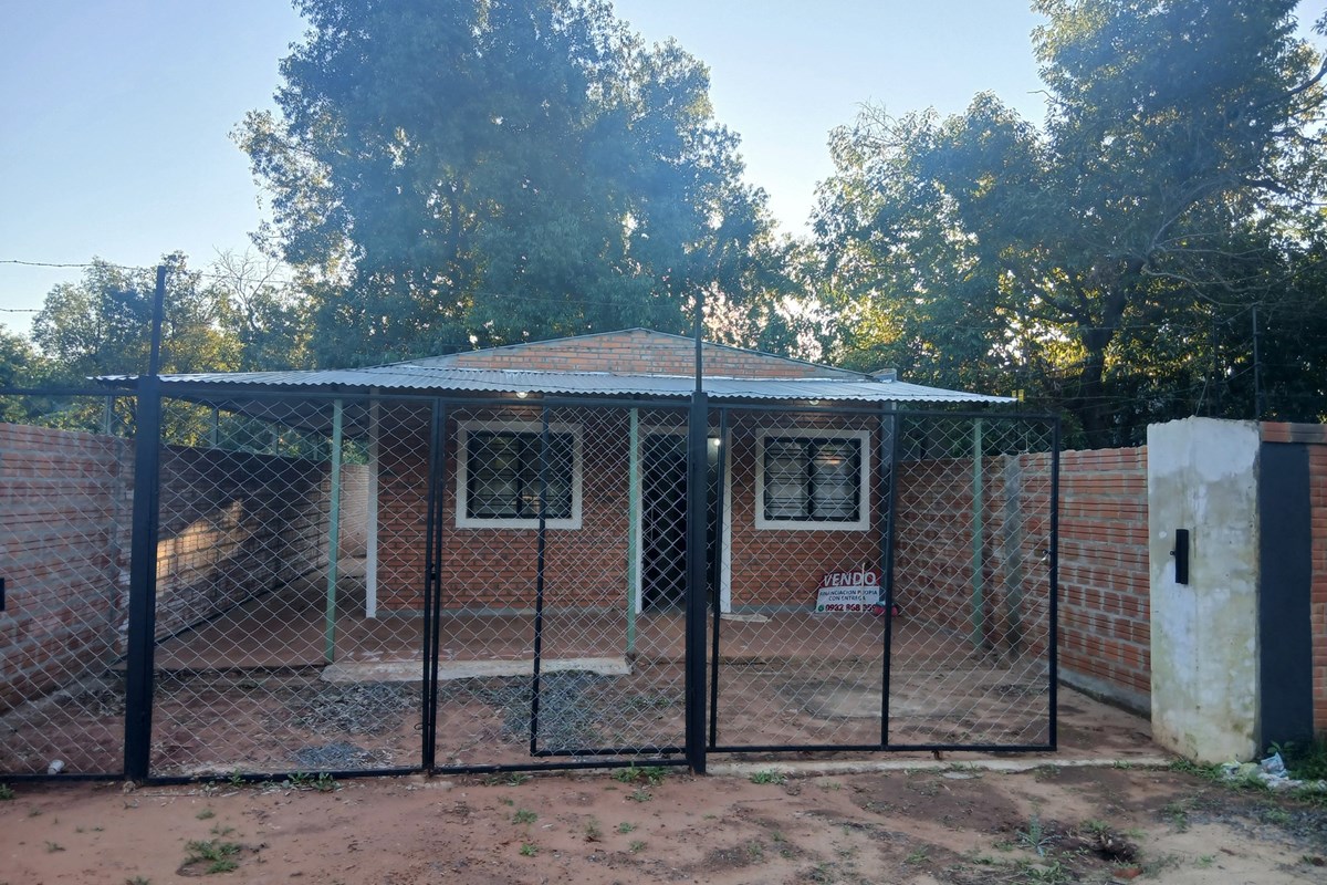 Casa à venda em Maramburé, Luque