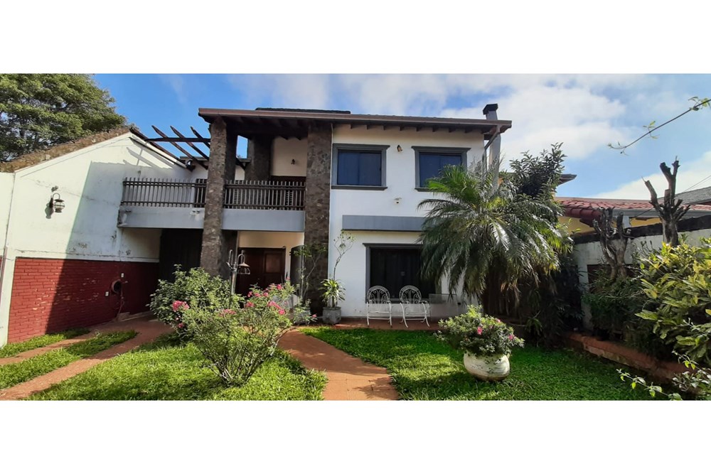 Casa en venta en María Auxiliadora, Encarnación