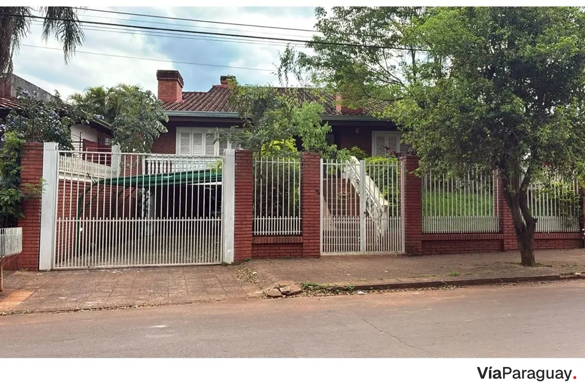 Casa en venta en María Auxiliadora, Encarnación