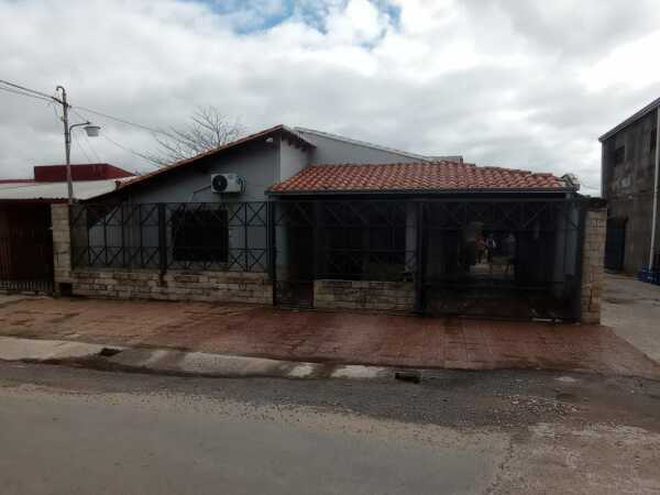 Casa en venta en Mariano Roque Alonso, Central