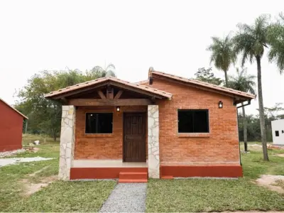 Casa à venda em Mariano Roque Alonso, Central