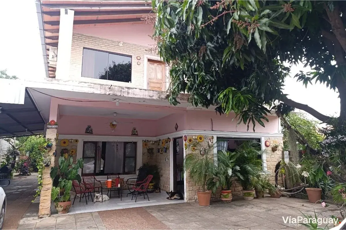 Casa à venda em Mariano Roque Alonso, Central