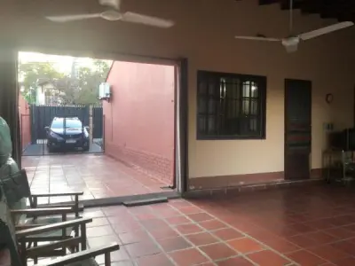 House for Sale in Mariano Roque Alonso, Defensores del Chaco