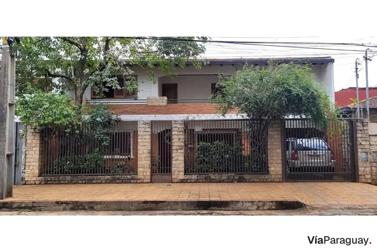 Casa à venda em Mariscal Estigarribia, Assunção