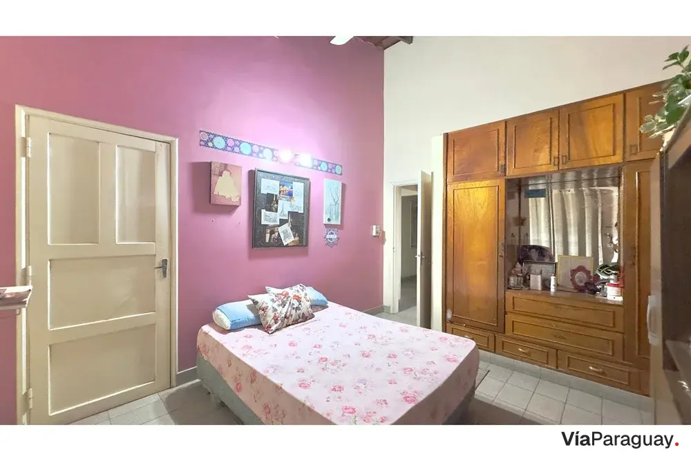 Casa en venta en Mbocayaty, Asunción