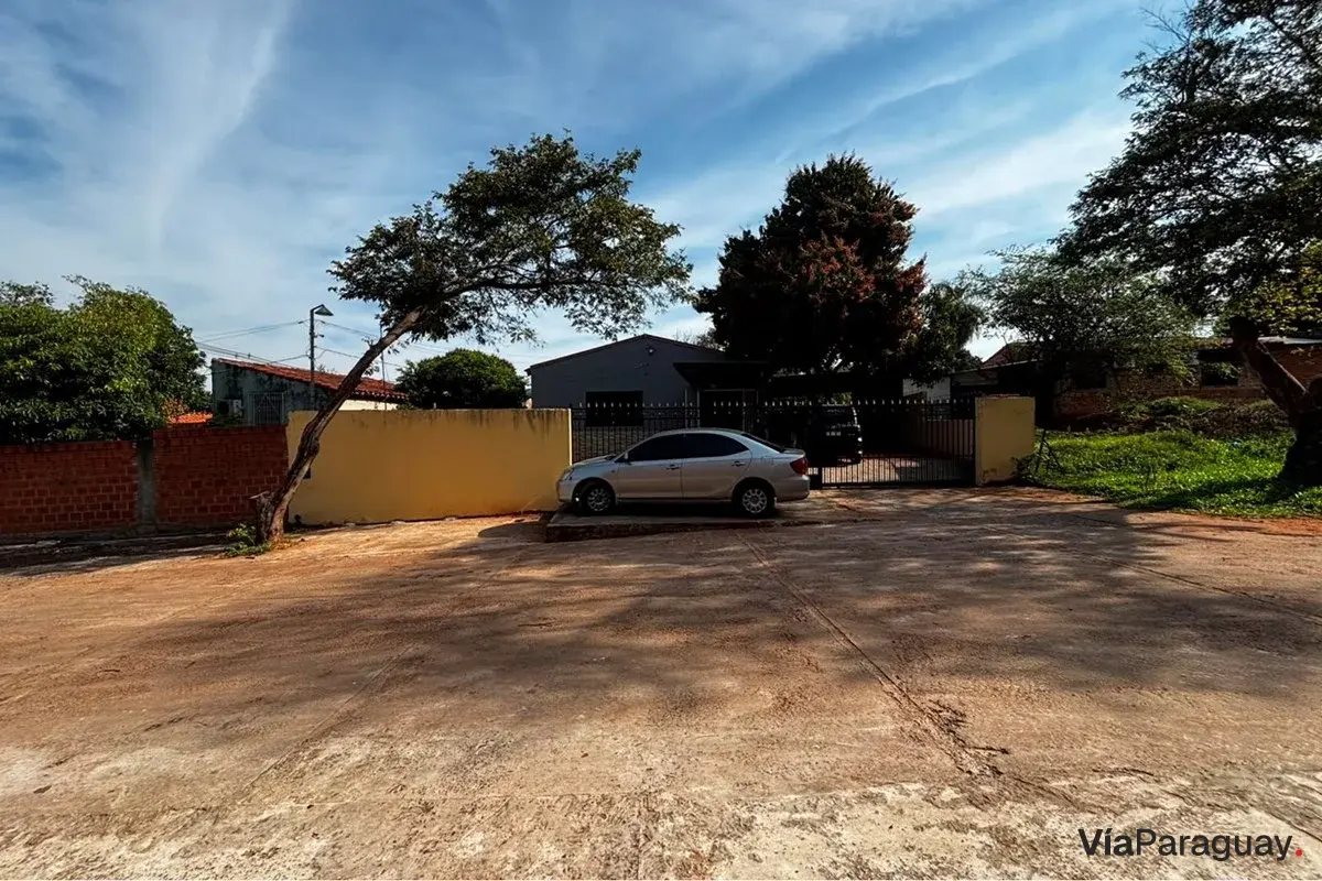 Casa en venta en Mbokajaty, Ñemby