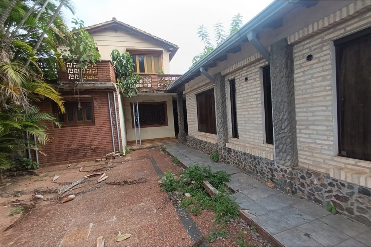 House for sale in Mburicaó, Asunción