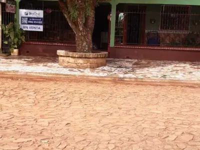Casa à venda em Minga Guazú, Alto Paraná — km 15 1