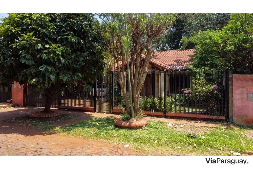 Casa à venda em Minga Guazú, Alto Paraná