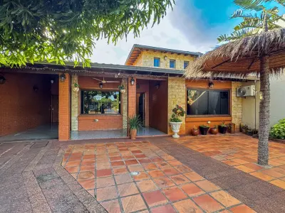 Casa en venta en Naranjaty, Capiatá