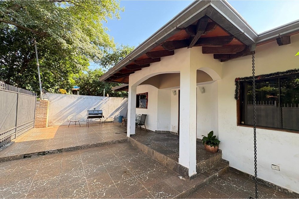 House for sale in Ñemby, Centro neighborhood