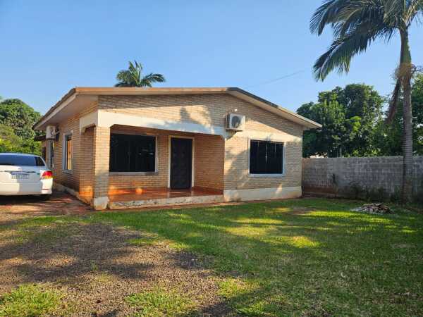 Casa en venta en Nueva Esperanza, Santa Rita, Alto Paraná