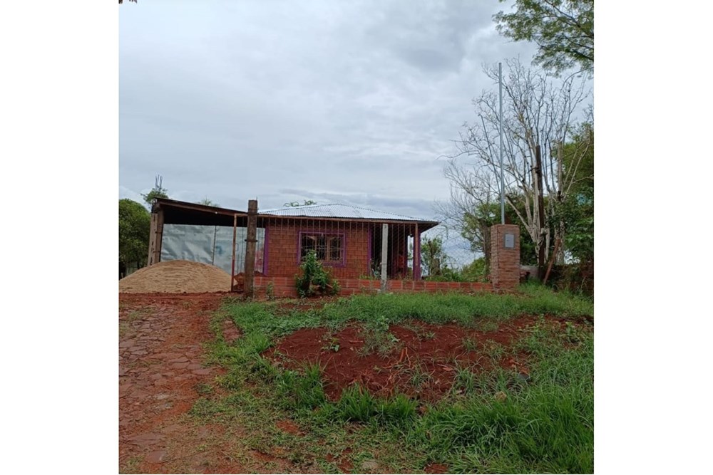Casa à venda em Obligado, Itapúa