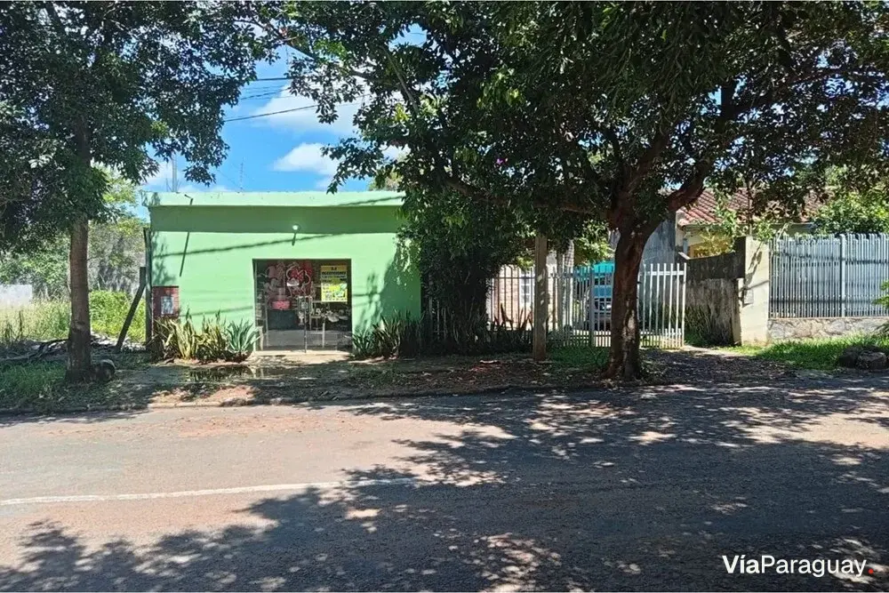 Casa à venda em Paraguarí com 4 dormitórios