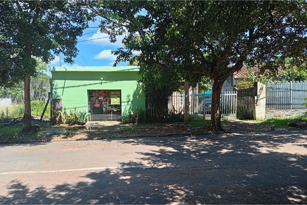 Casa en venta en Paraguarí con 4 dormitorios