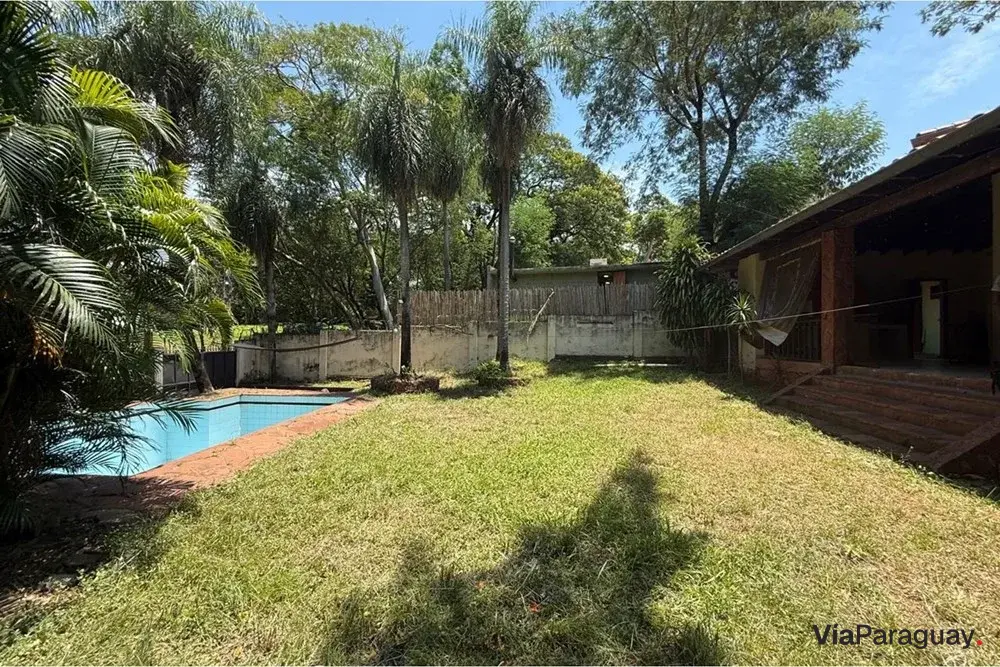 House for sale in Parques del Yacht, Lambaré