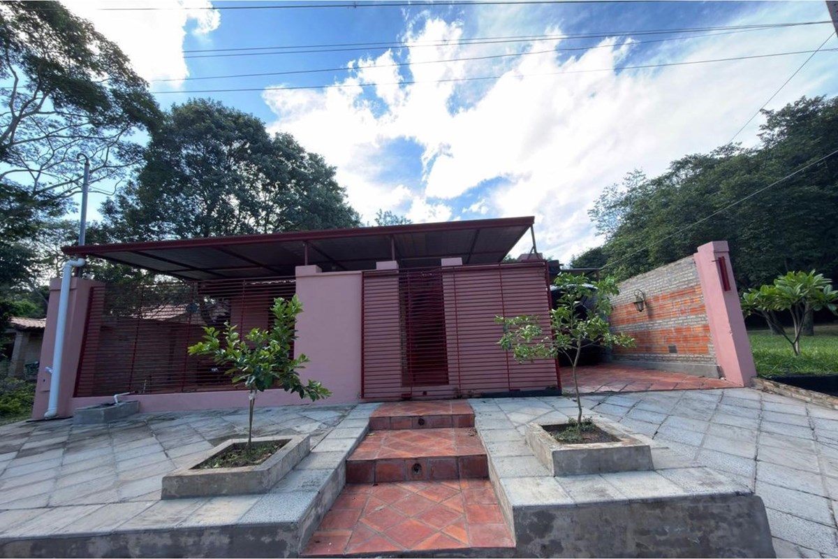 Casa en venta en Pilar del Este, Ypané
