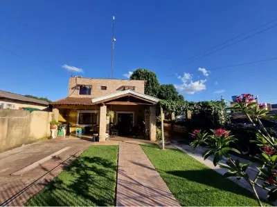 Casa en venta en Presidente Franco, Alto Paraná