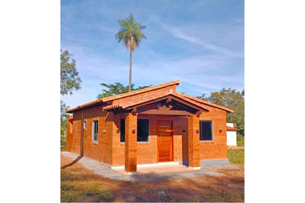 Casa en venta en Presidente Franco, Km 6 Monday