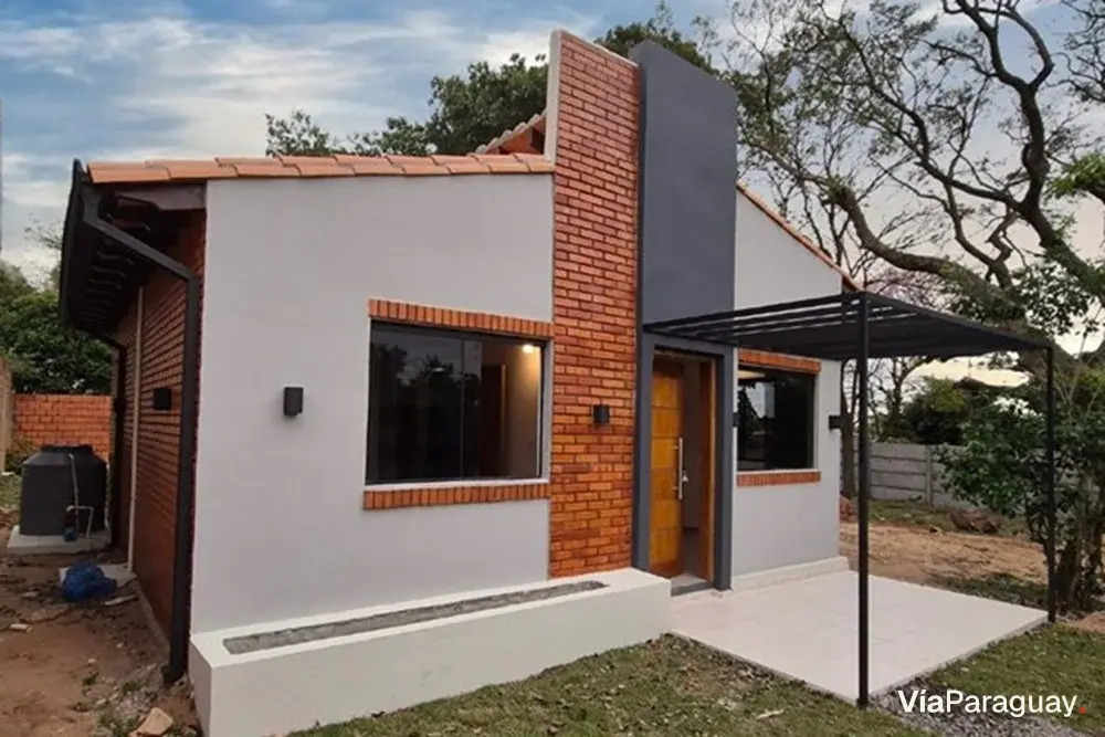 House for sale in Presidente Franco, Km 6 Monday