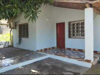 Casa à venda em Puerta del Sol, Capiatá