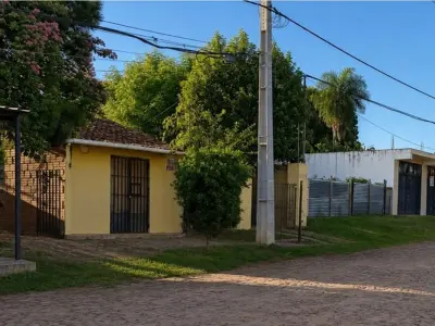 Casa à venda em Reducto, San Lorenzo