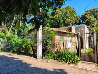 House for sale in San Antonio, Lambaré