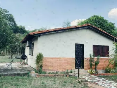 House for sale in San Bernardino — 76 m² on a 472 m² lot