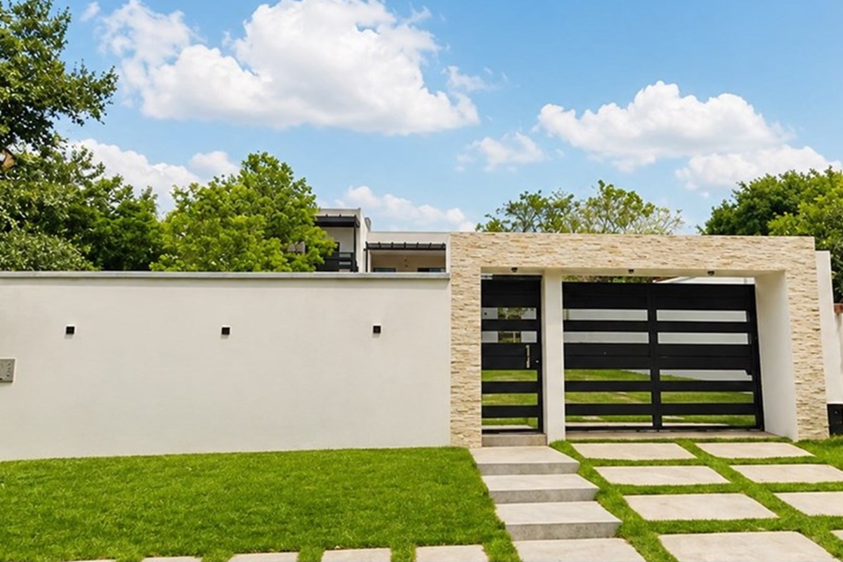 Casa à venda em San Bernardino com 7 dormitórios