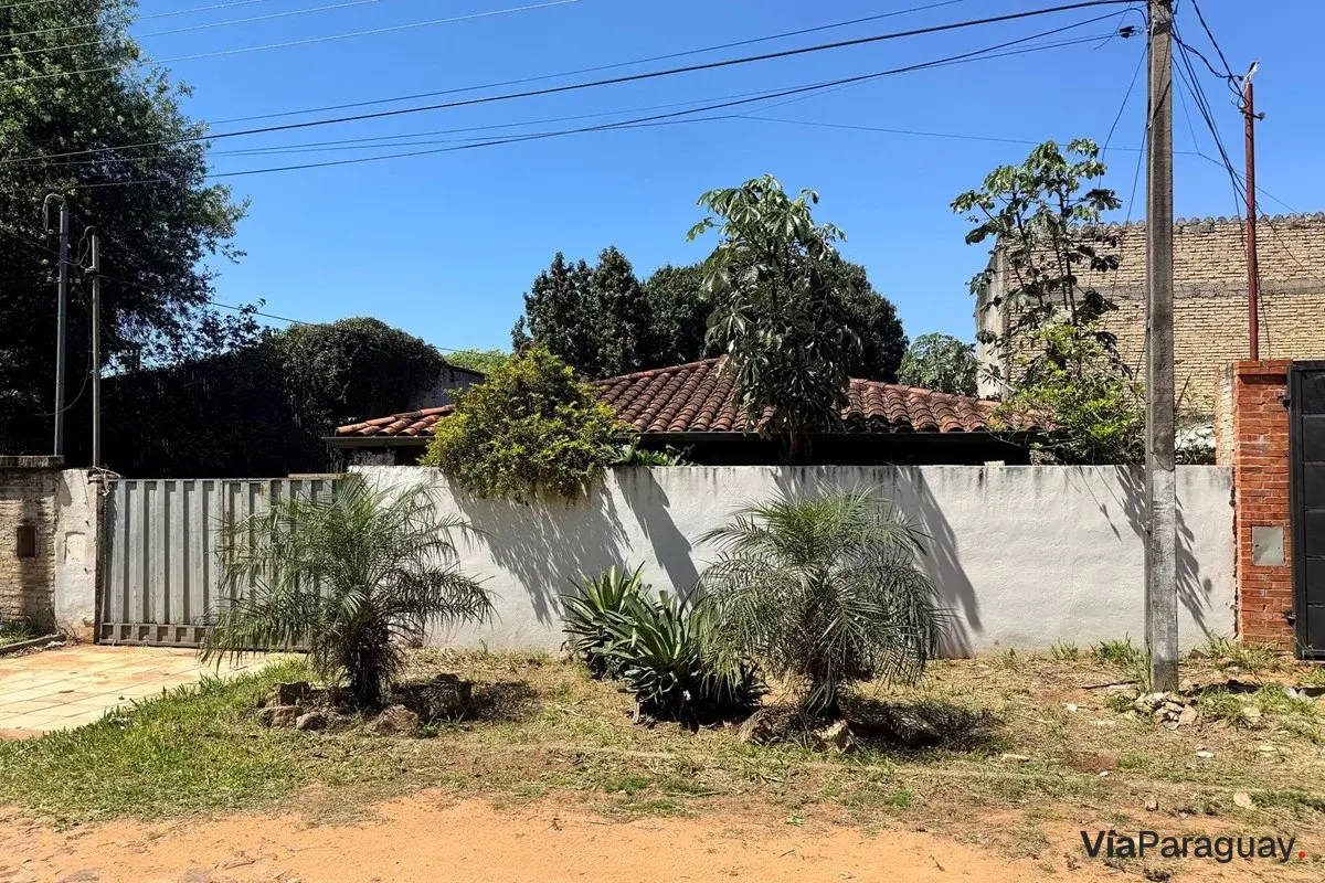 Casa en venta en San Blas, Asunción