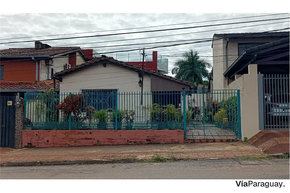 Casa en venta en San Cristóbal, Asunción