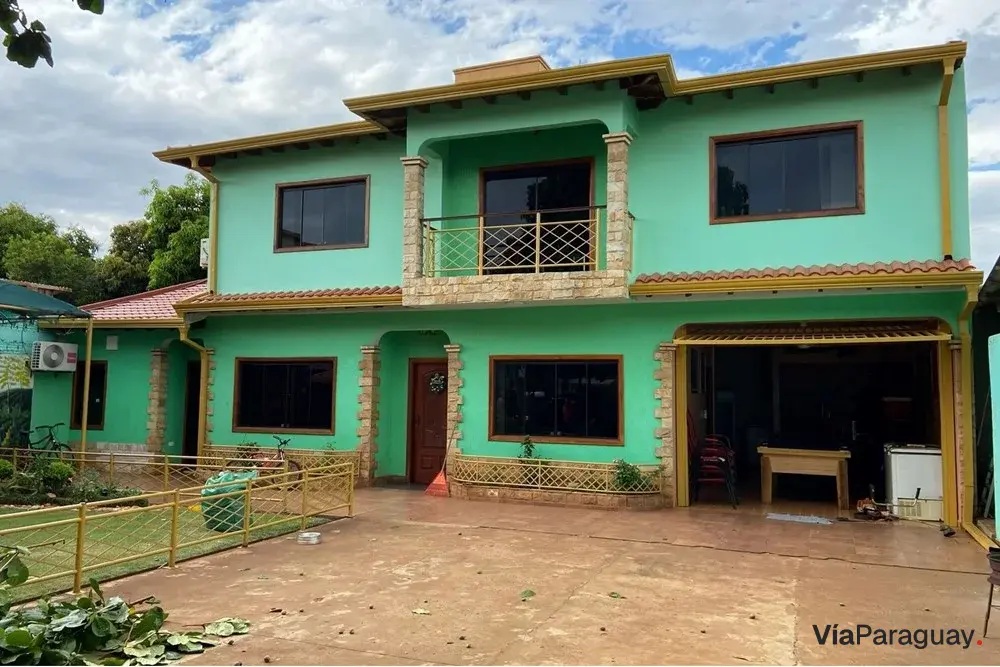 Casa à venda em San Isidro, Ciudad del Este, 5 quartos
