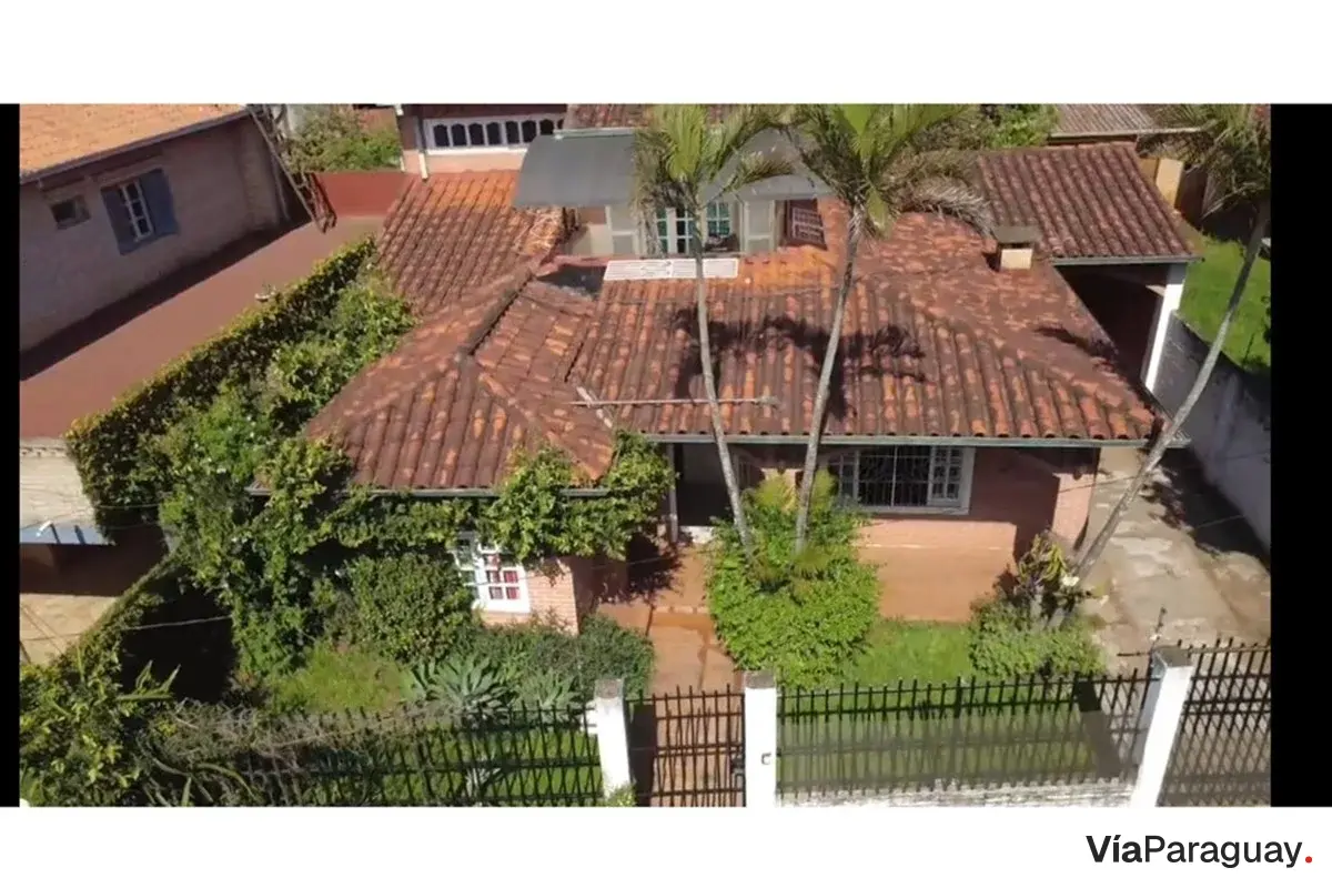 Casa à venda em San José, Ciudad del Este, 4 dormitórios