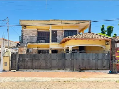 Casa à venda em San Lorenzo, bairro San José
