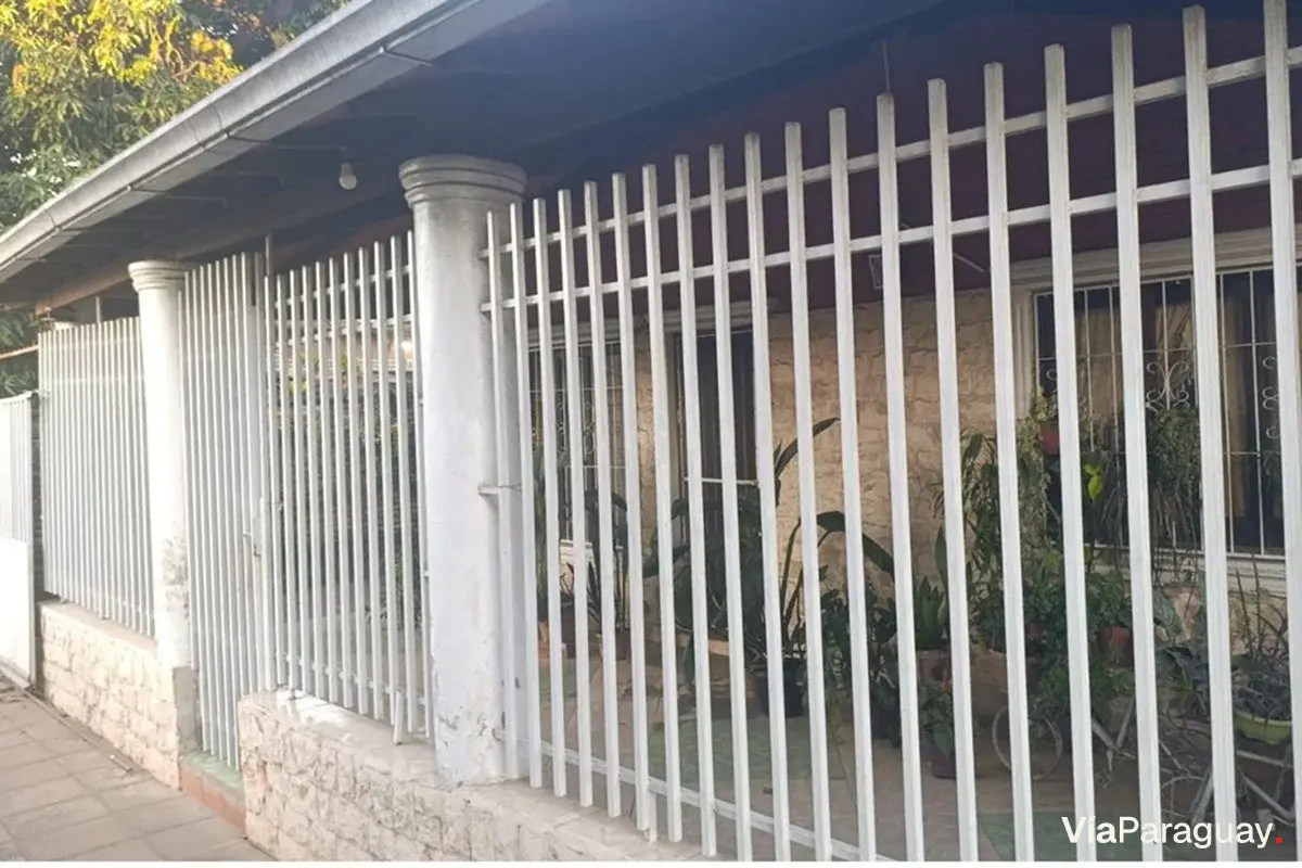House for sale in San Lorenzo, Central