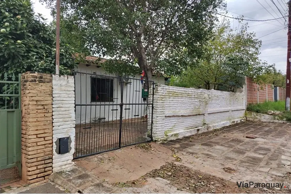 Casa à venda em San Lorenzo com 3 dormitórios