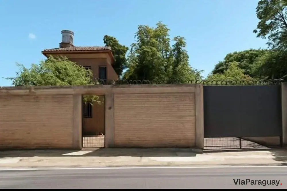 House for sale in San Lorenzo, Reducto