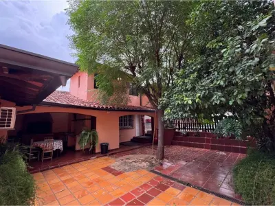 Casa en venta en San Miguel, San Lorenzo