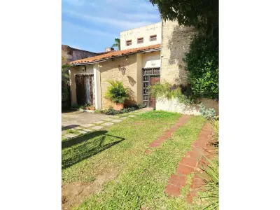 Casa à venda em San Vicente, Assunção