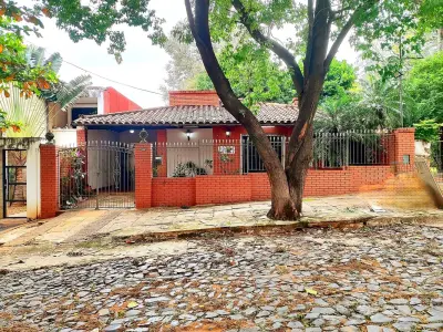 House for sale in San Vicente, Asunción