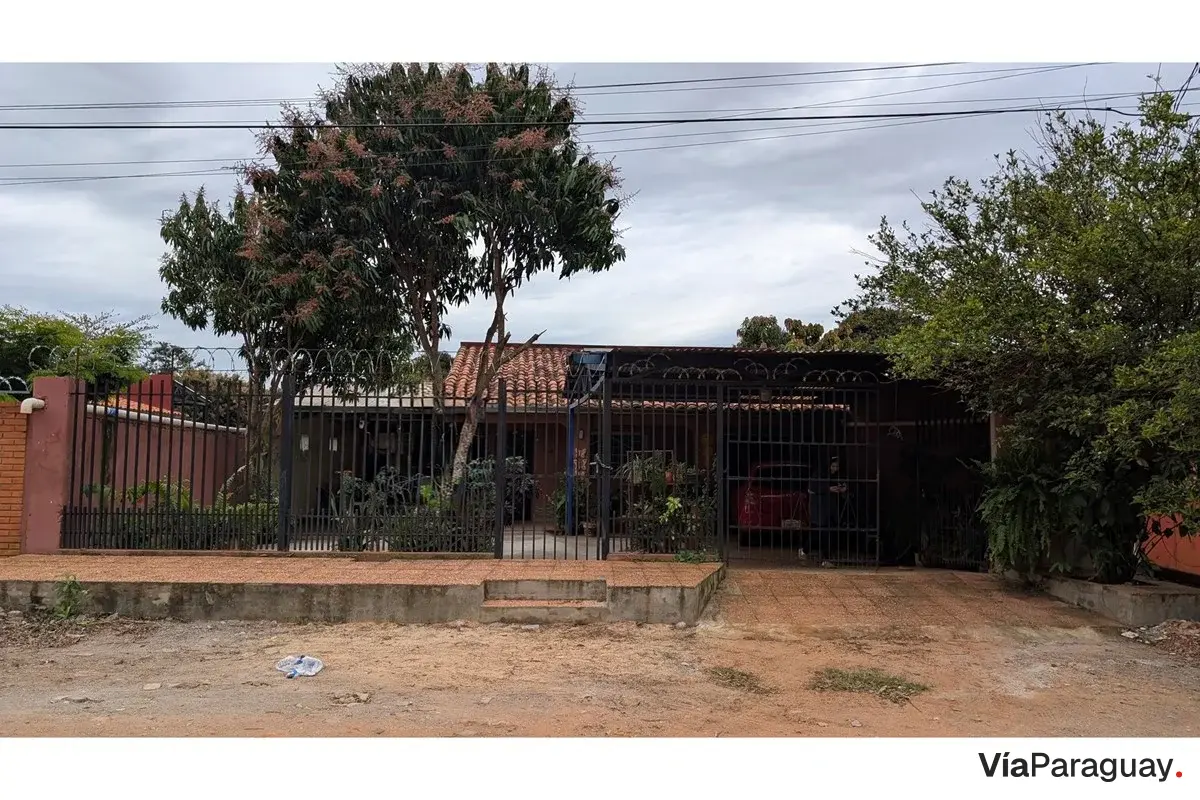 Casa à venda em Santa Librada, Capiatá