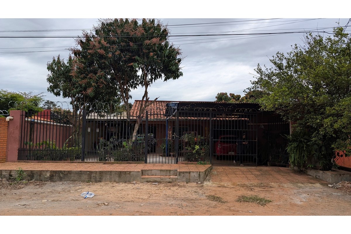 Casa en venta en Santa Librada, Capiatá