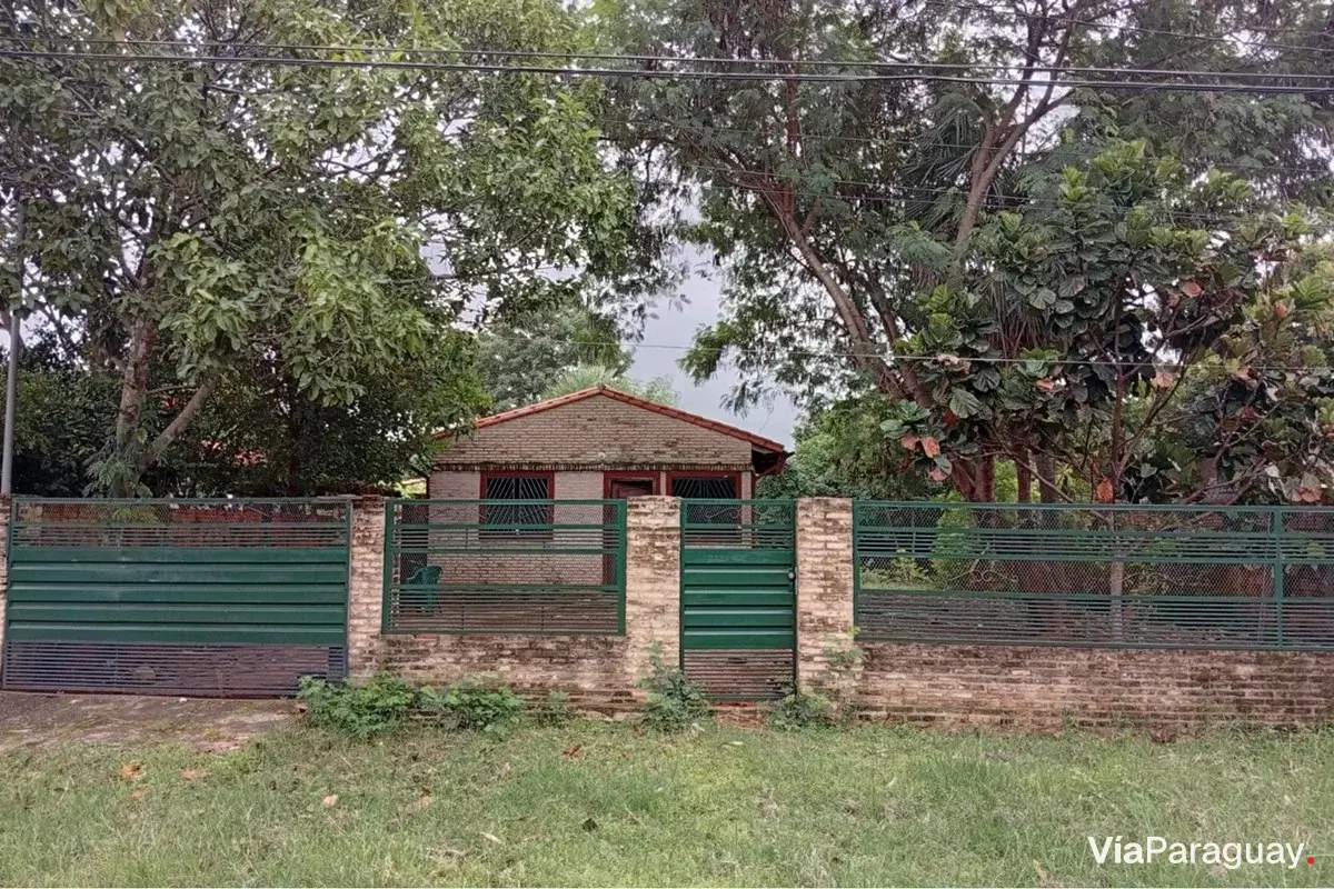 Casa en venta en Santa Lucía, Limpio