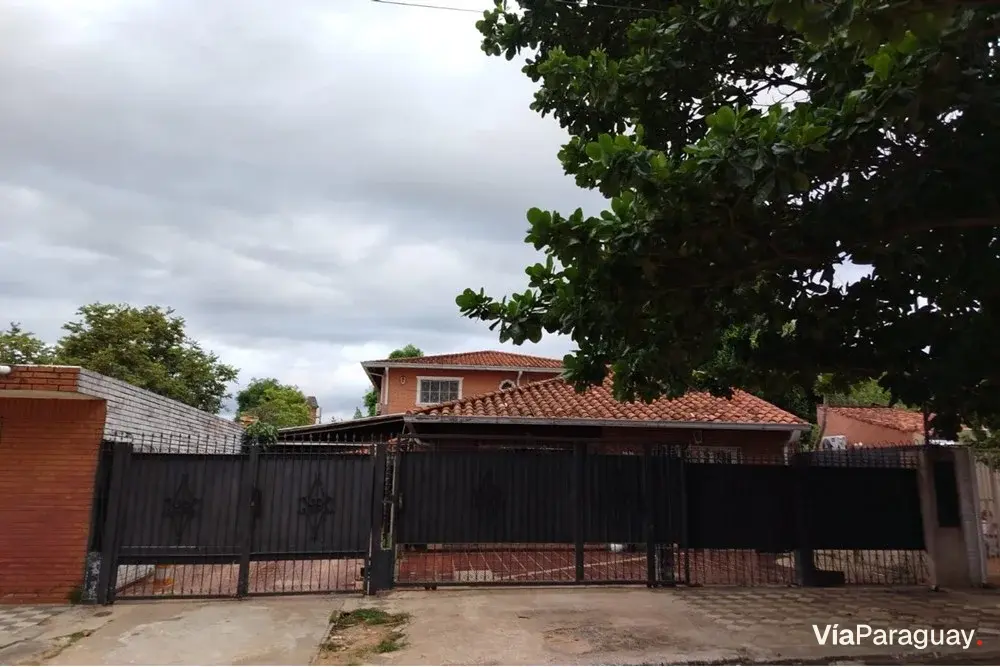 Casa à venda em Santa María, Asunción com alta rentabilidade