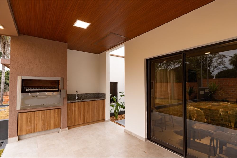 Casa à venda em Terra Viva Residencias, Maramburé