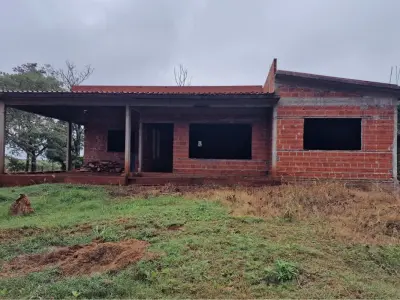 Casa à venda em Tomás Romero Pereira, Itapúa