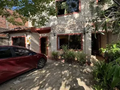 Casa à venda em Tres Bocas, Fernando de la Mora – 3 quartos
