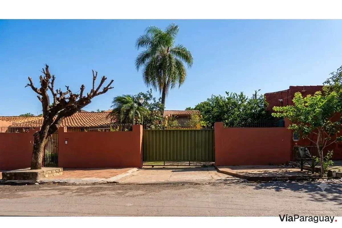 Casa à venda em Tres Bocas, Villa Elisa