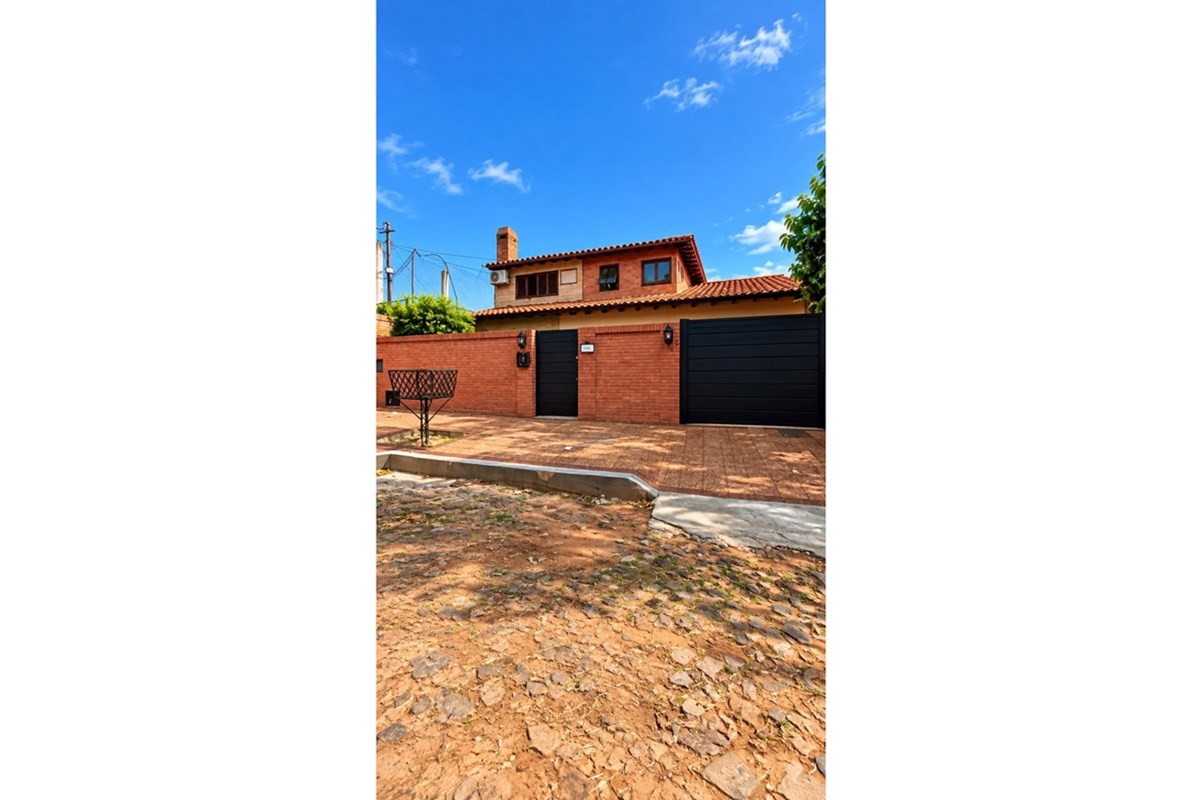 Casa en venta en Valle Ybate, Lambaré