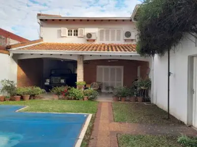 Casa en venta en Villa Aurelia, Asunción